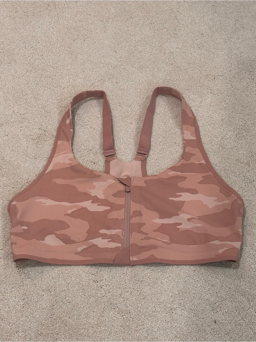 Athleta Empower II train printed bra A-C pink camo Medium
